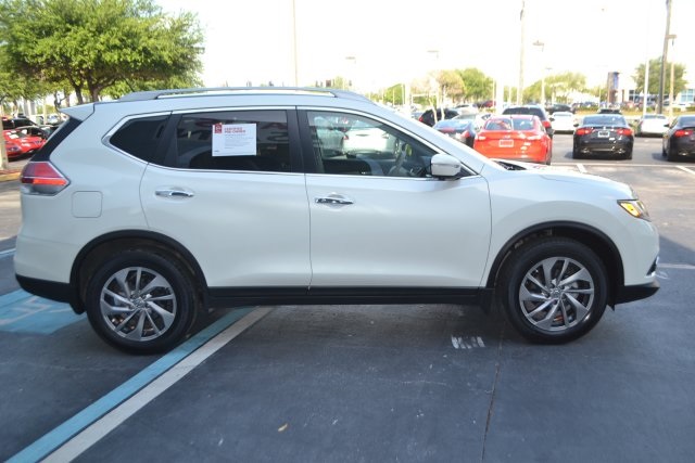 Pre owned nissan rogue sl #3